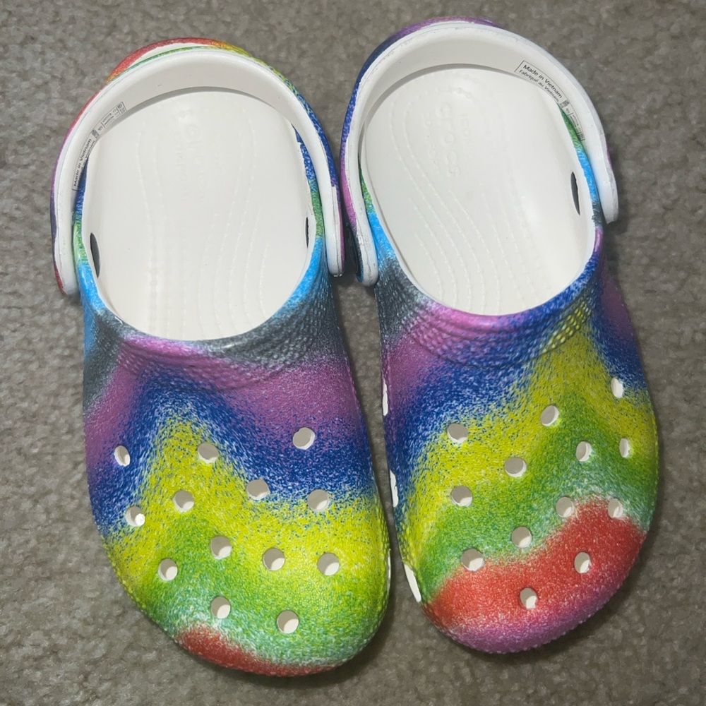 Multicolor tie dye Crocs size 10 toddler